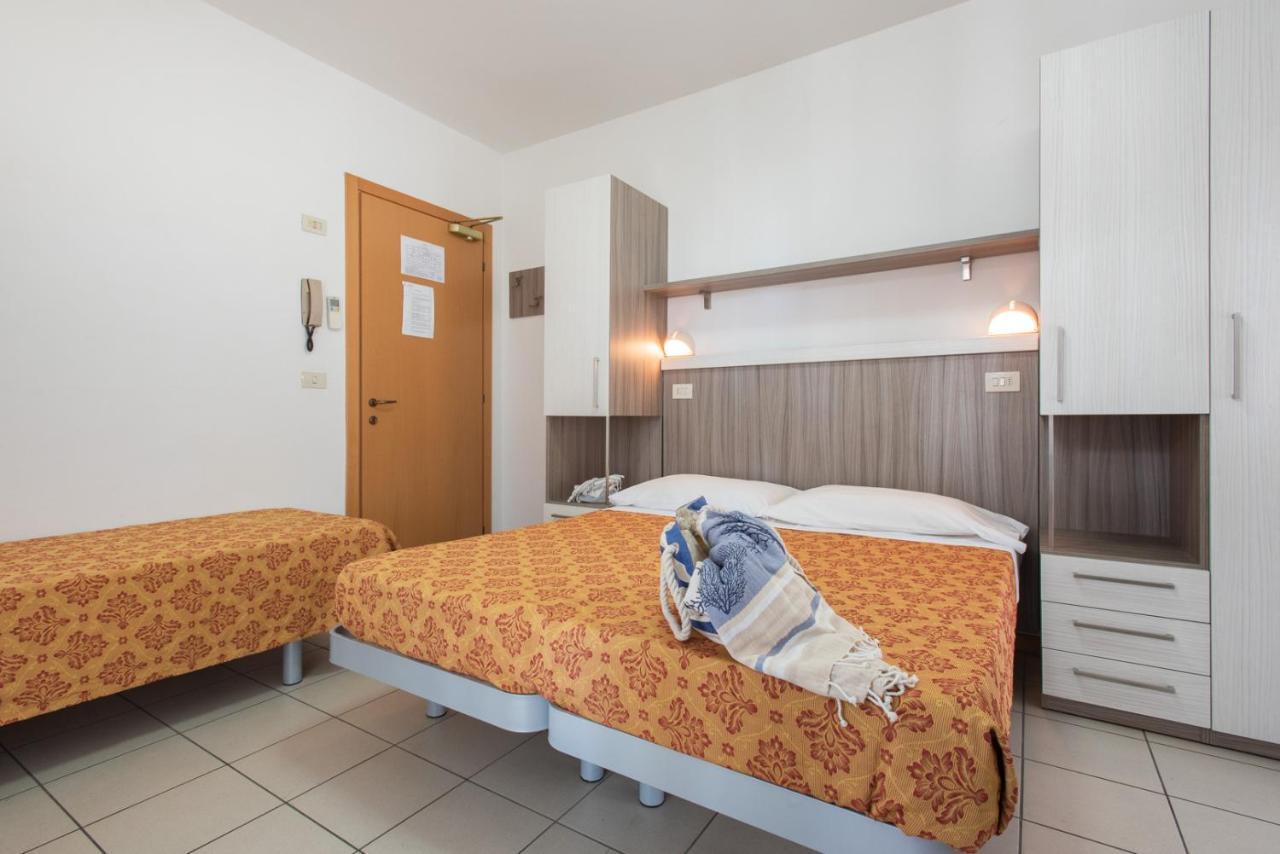La Plata Hotel - Con Piscina ريتشوني المظهر الخارجي الصورة