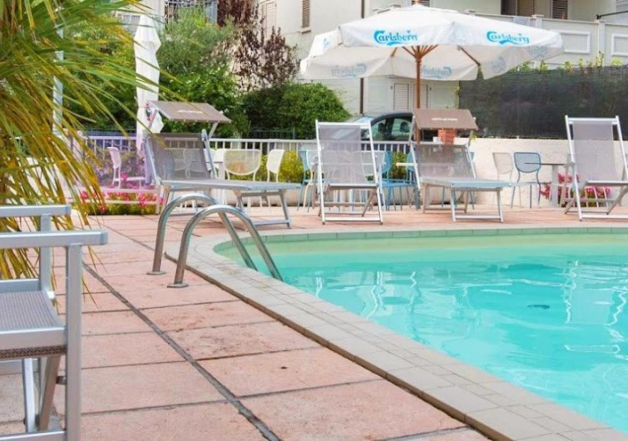 La Plata Hotel - Con Piscina ريتشوني المظهر الخارجي الصورة